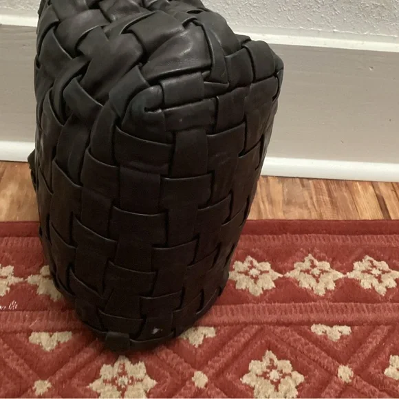 SALE!!!!!! Prada Nappa leather woven bag - Picture 4 of 10